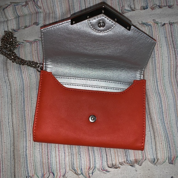 Nine West wristlet - Picture 3 of 3